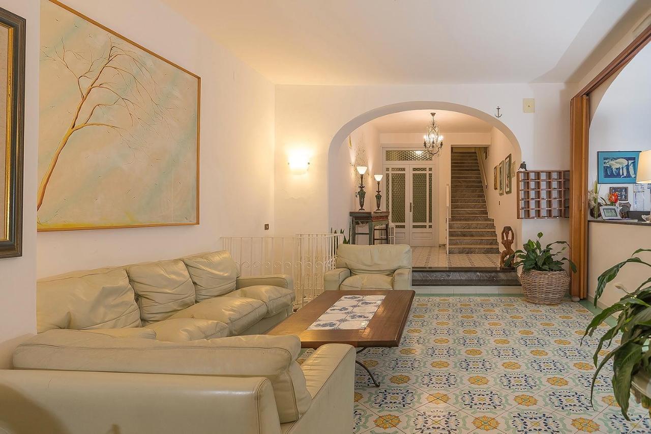 Hotel Villa Maria Sant'Angelo  Exteriér fotografie